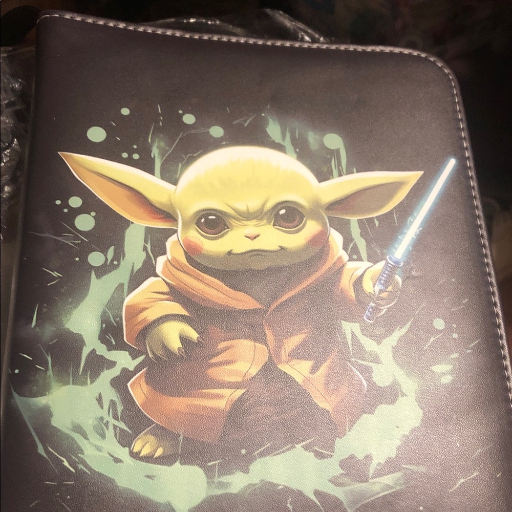 Baby Yoda Trading Card Holder - Green and Brown